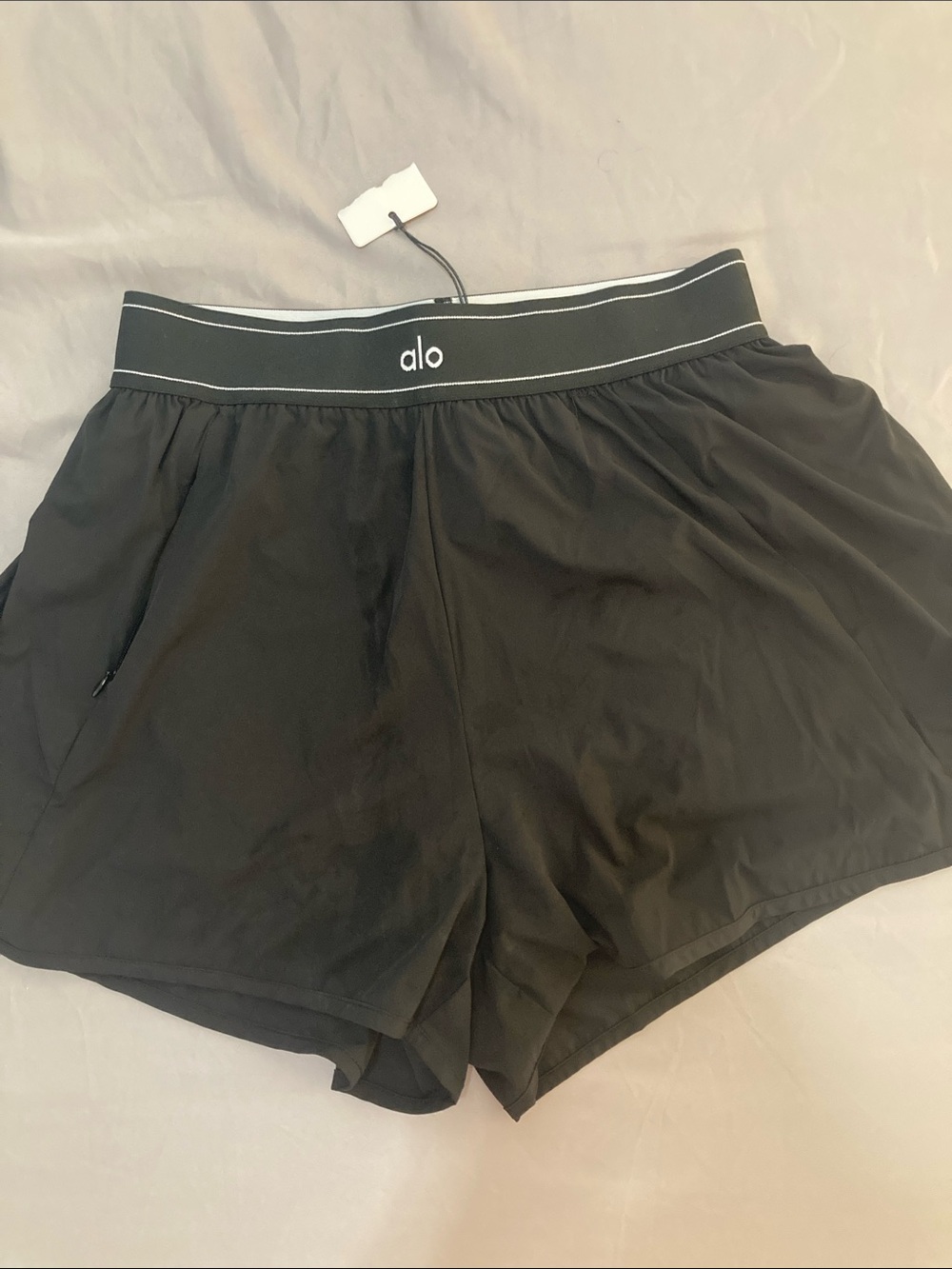 ALO Yoga match point Black Women's Athletic Shorts with Elastic Logo Waistband